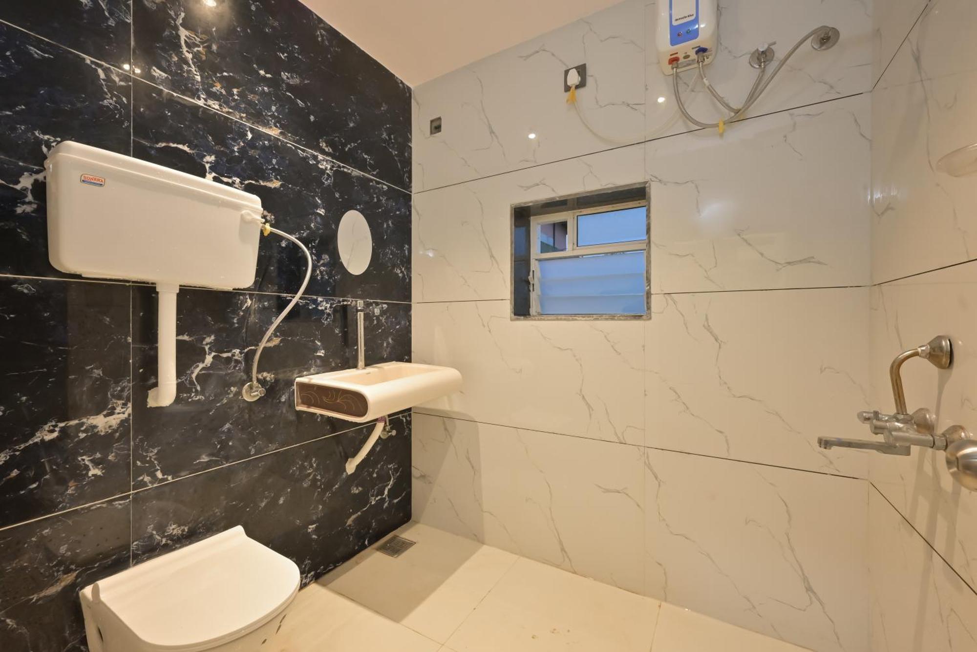 Empyrean Stay Ll 3Bhk Ll Marshall Villa Ll Large Pool Ll Ac Ll لونافالا المظهر الخارجي الصورة